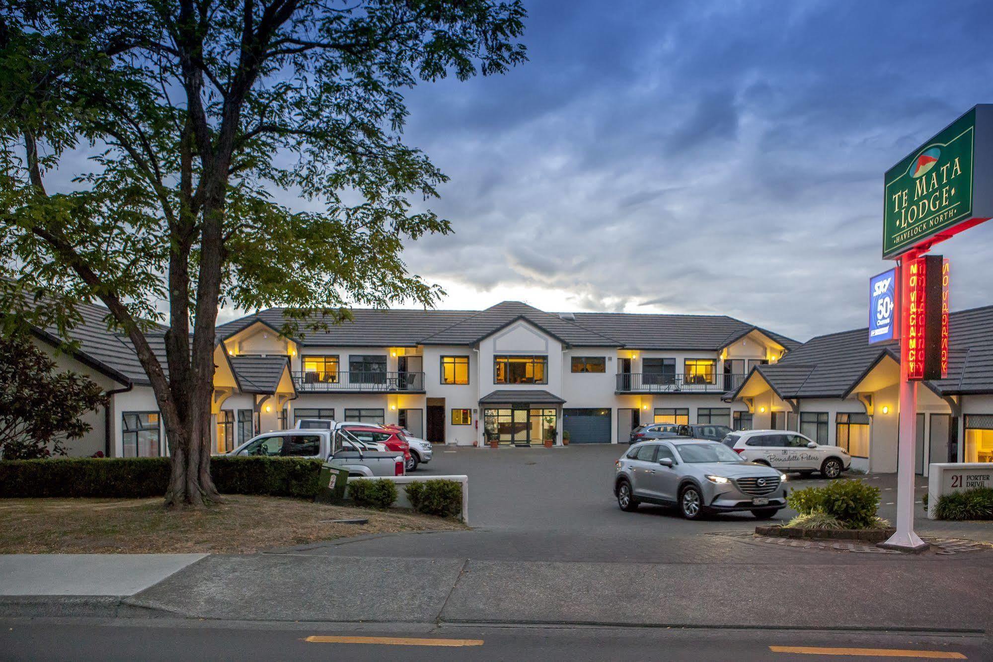 Te Mata Lodge Havelock North Exterior photo