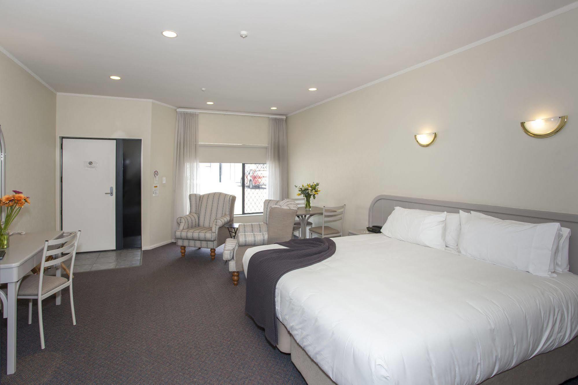 Te Mata Lodge Havelock North Exterior photo